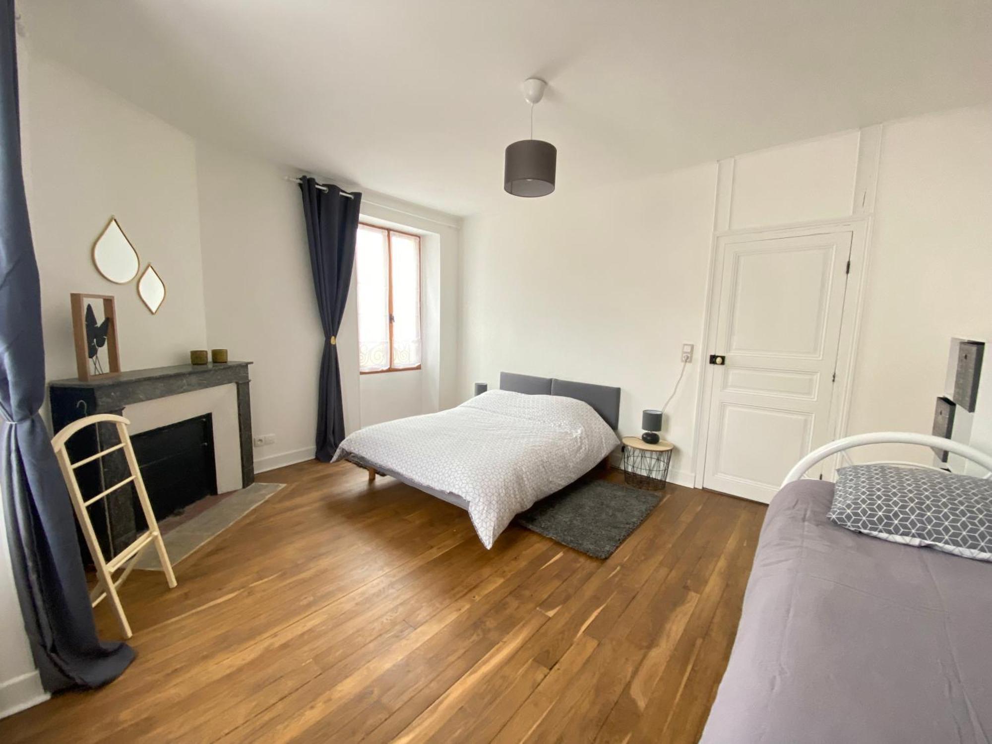 Maison Au Centre De Tanlay Villa Екстериор снимка
