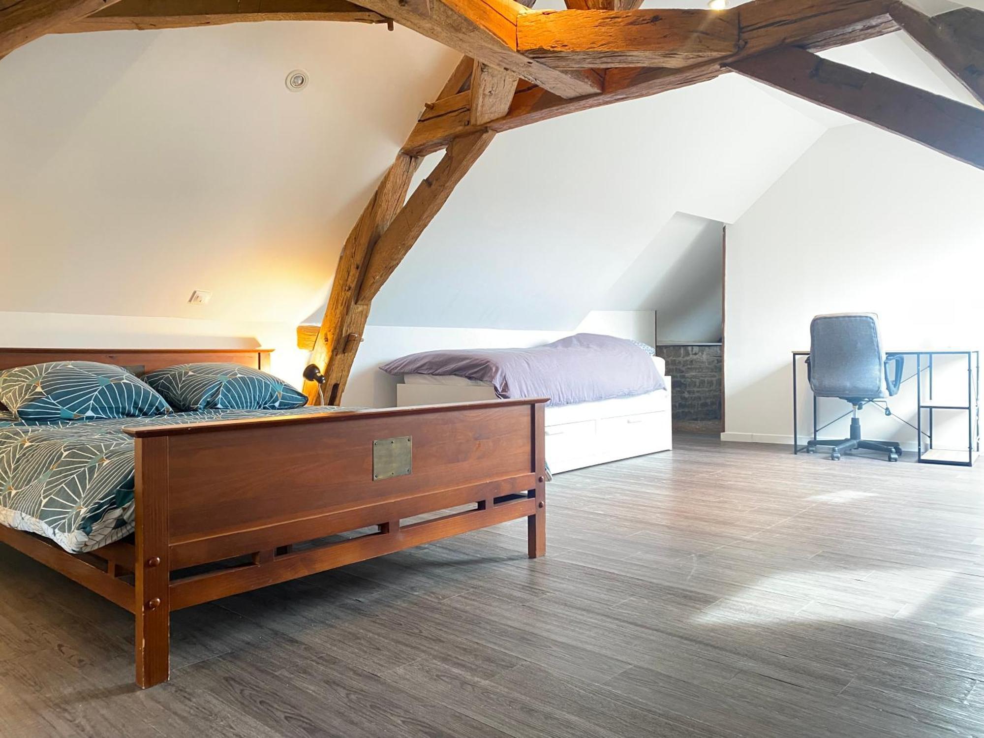 Maison Au Centre De Tanlay Villa Екстериор снимка
